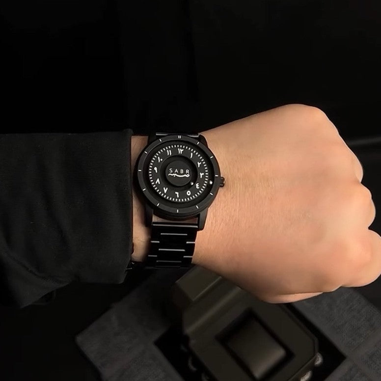 Sabr – Montre Quartz pour Homme | Luxe Magnétique en Acier Inoxydable